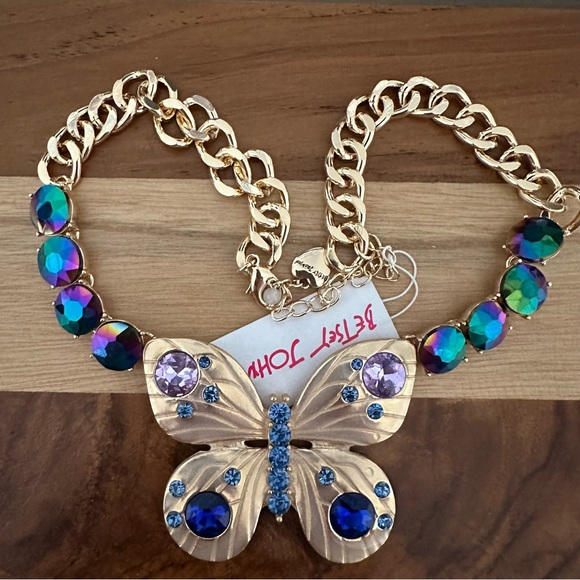 Betsey Johnson Buggin Out Butterfly Collar Necklace Multi NWT - Picture 1 of 5